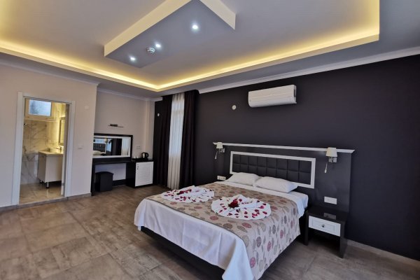 Deluxe Çift Kişilik Oda